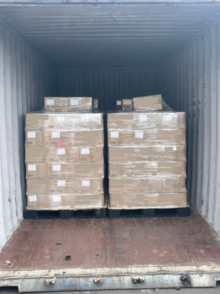 Pallets in a 20 Container for Shipping from South Korea to the UK